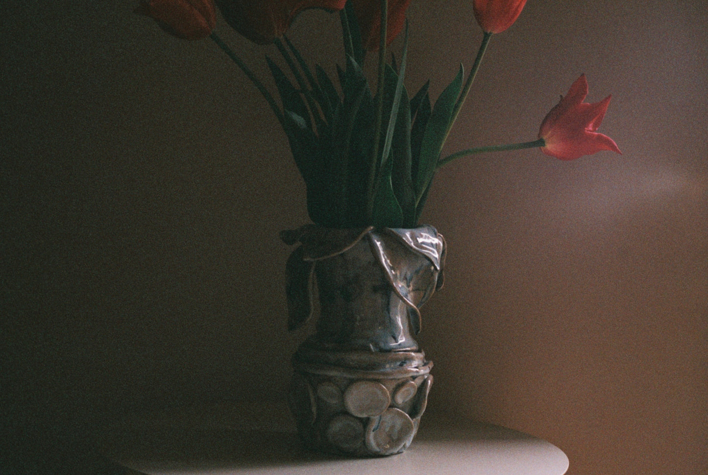håndlaget vase i keramikk